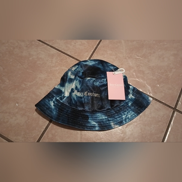 Juicy Couture Accessories - Juicy Couture Bucket Hat